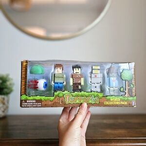 Terraria World Collectors Pack Figures – NWT 2014 Jazwares Set